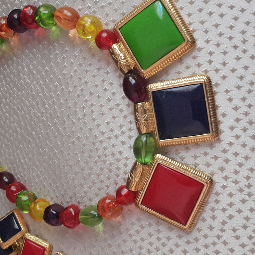 Necklace - Picture 4 of 7